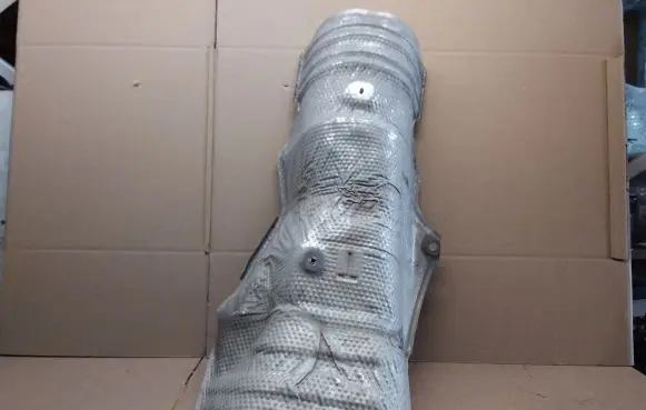 Exhaust heat shield