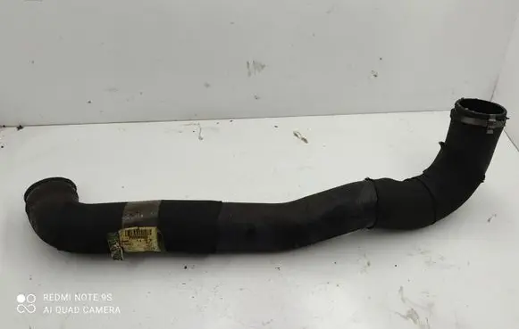 Land Rover Discovery 3 - LR3 Intercooler hose/pipe PNH500025