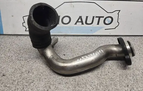 BMW 3 E92 E93 Engine coolant pipe/hose 7516414