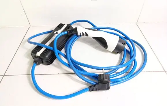Hyundai Kona I Electric car charging cable 91670K4030