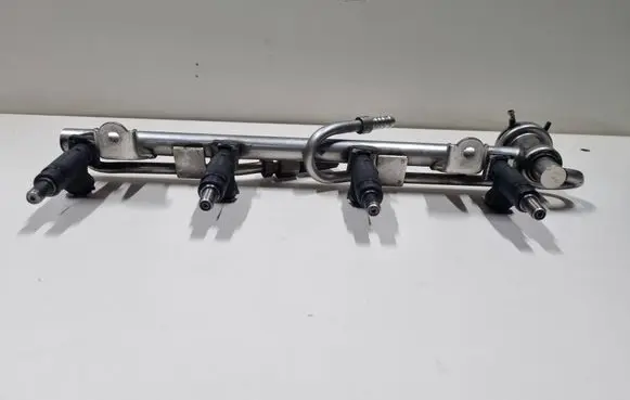 Audi A6 S6 C5 4B Fuel main line pipe 0280160575