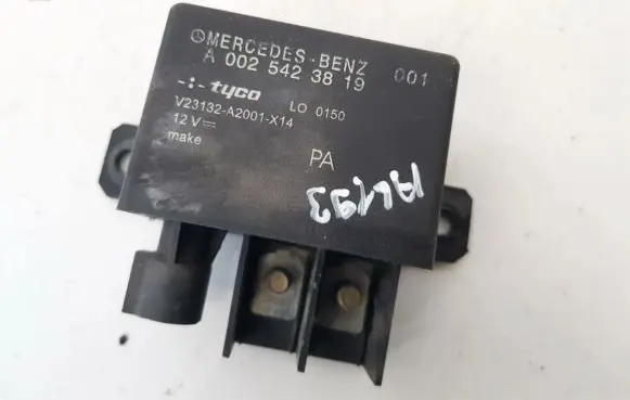 Glow plug pre-heat relay