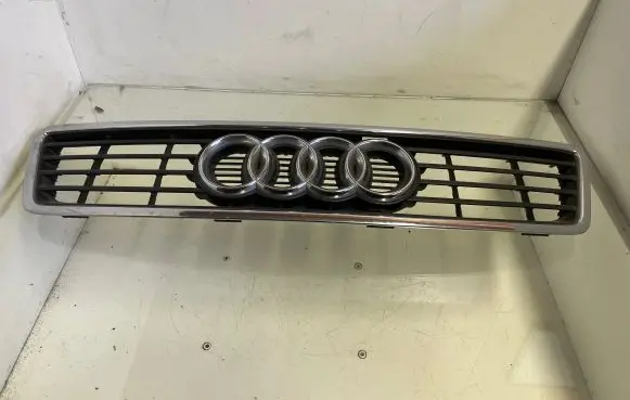 Audi A6 S6 C5 4B Front grill 4B0853651A