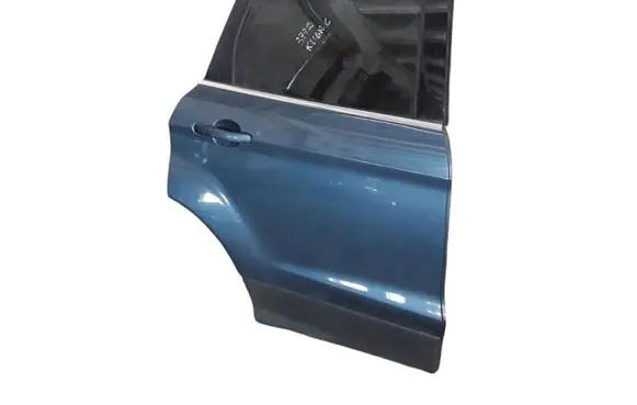 Ford Kuga II Rear door 2037571