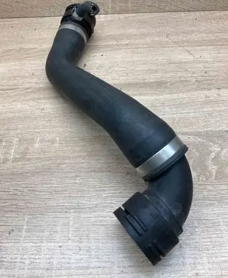 BMW 1 E81 E87 Engine coolant pipe/hose 7521361