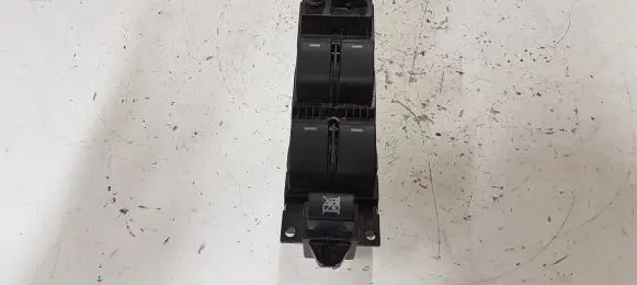 Mazda 6 Electric window control switch GDK66350A