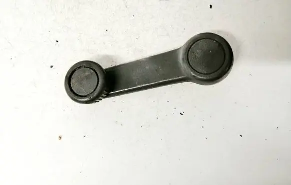 Audi 80 B1 Front door window winding handle 