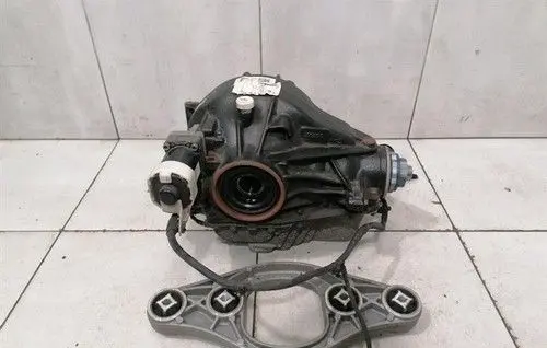 BMW M3 G80 Rear differential/diff mount bracket 874723909