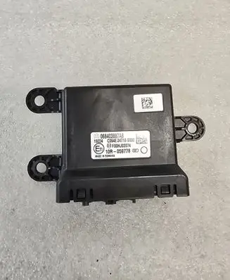 Maserati Levante Parking PDC control unit/module 068403887