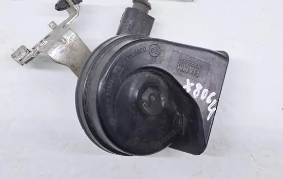 Volkswagen Golf VII Horn signal 5G0951206A