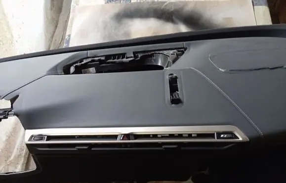 BMW iX Dashboard 