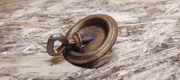 Porsche 944 Spare wheel bolt 