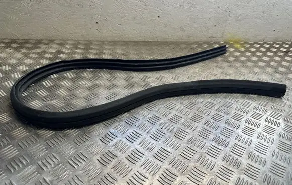 Mercedes-Benz E W238 Front door rubber seal A2386922600