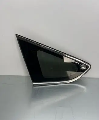 Hyundai Santa Fe Rear side window 43R000083