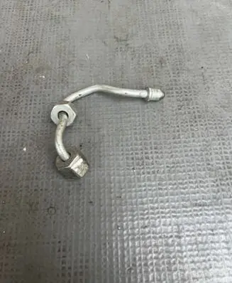 BMW 5 F10 F11 Fuel injector supply line/pipe