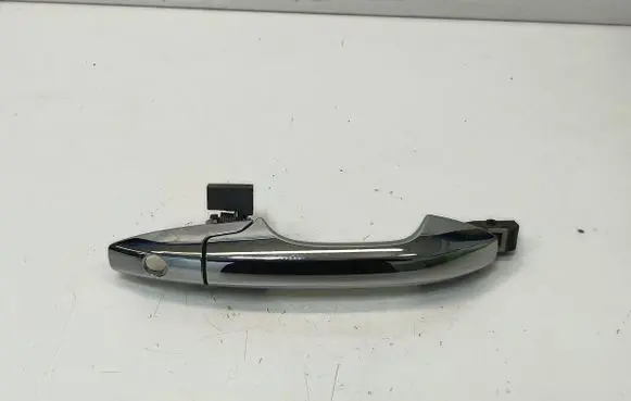 Honda CR-V Front door exterior handle
