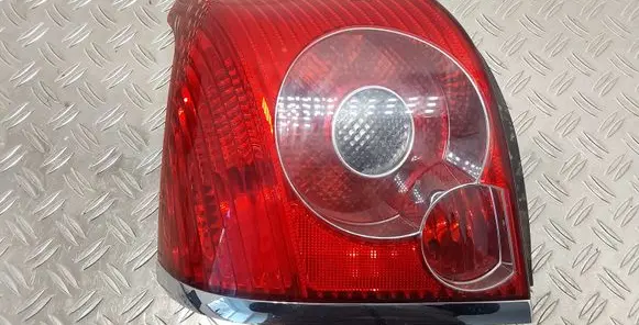 Toyota Avensis T250 Rear/tail lights