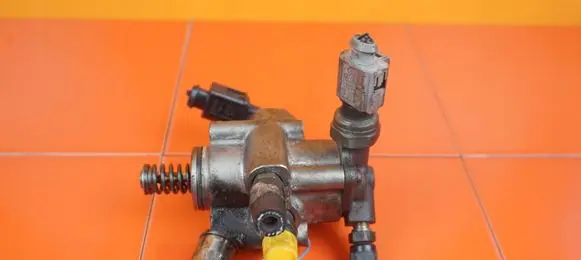 Audi TT TTS Mk2 In-tank fuel pump CDL