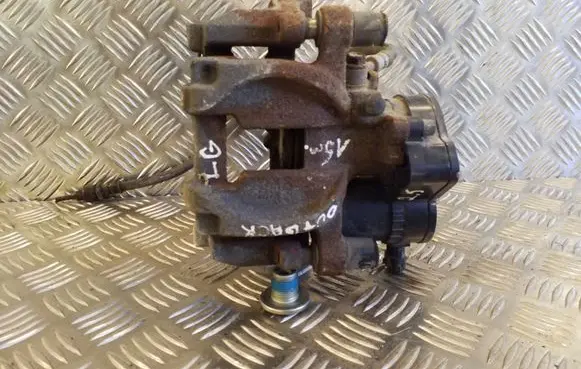 Subaru Outback (BS) Rear brake caliper 26620AL030 11628110512