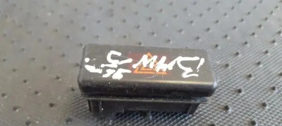 BMW 5 E39 Hazard light switch 8350947 SAEQC94DOT