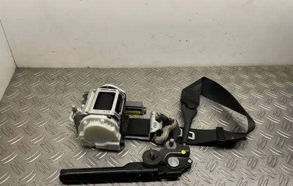 Ford Fusion II Front seatbelt HG9354612D64AD