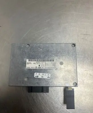Audi A6 S6 C6 4F Bluetooth control unit module 4E0910336C 4E0862335