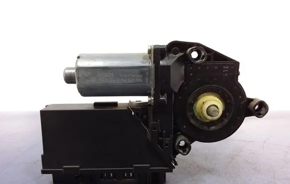 Volkswagen Touareg I Front door window regulator with motor 7L0959701B