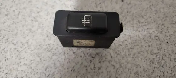 BMW 5 E34 Mirror heating switch 61311384480
