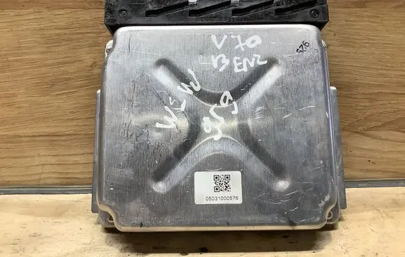 Volvo V70 Engine control unit/module MB0797009291