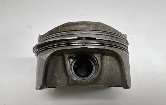Porsche 911 996 Piston 