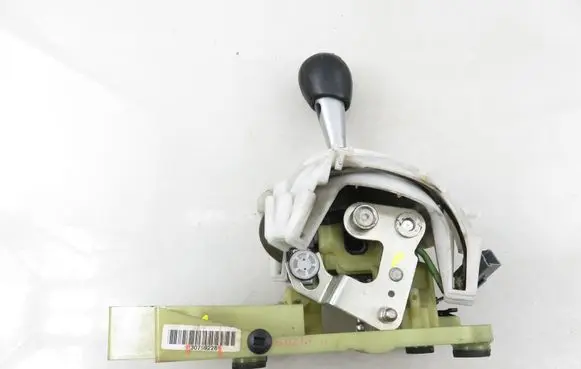 Volvo V70 Gear shifter/selector 30759228