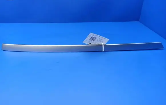 Mercedes-Benz E C207 W207 Front door trim bar A2077270422 792022032