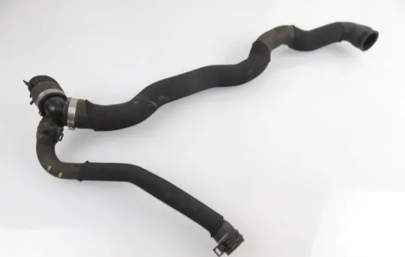 Mini Cooper Countryman R60 Engine coolant pipe/hose 163835