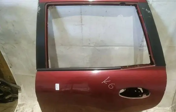 Hyundai Santa Fe Rear door RAUDONOS