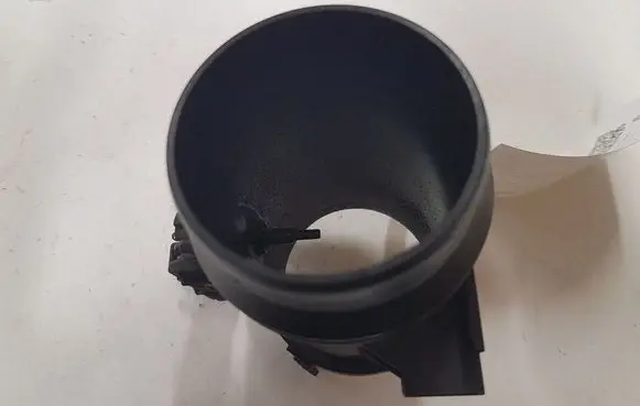 BMW 3 F30 F35 F31 Mass air flow meter 11618519492 11884414
