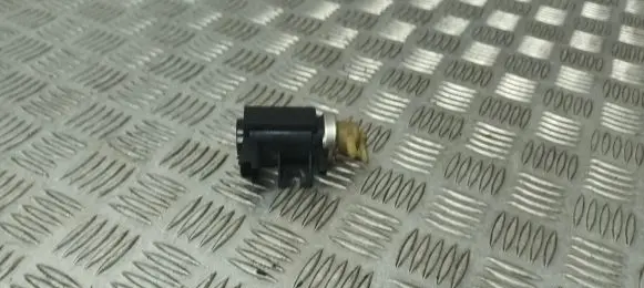 Peugeot 308 Turbo solenoid valve 70163300