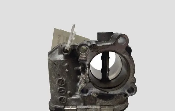 Nissan X-Trail T31 Throttle valve 8200330810 H8200330812 0281002681
