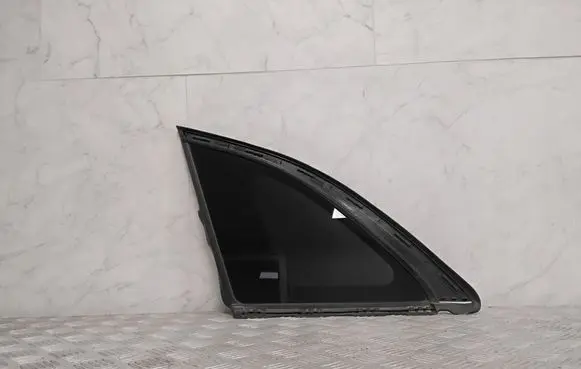 Mercedes-Benz EQE x294 Rear side window A2946705100