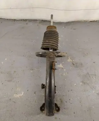 Mercedes-Benz C W203 Front shock absorber/damper 383362EGT
