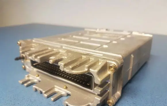 Audi A4 S4 B5 8D Engine control unit/module 028906021CE 28SA2850 0281001425