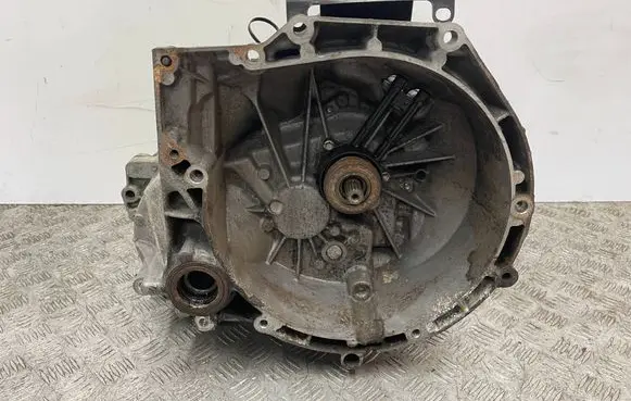 Ford Transit Courier Manual 5 speed gearbox DV1R7002BBG