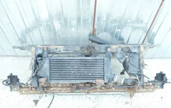 Nissan Navara D40 Radiator set 