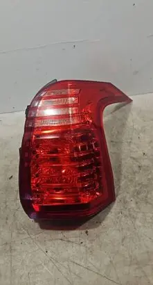 Peugeot 5008 Rear/tail lights 26120202 9672666680