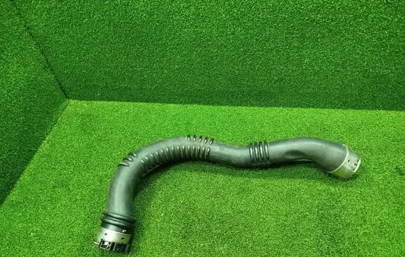 Renault Trafic III (X82) Intercooler hose/pipe 144606126R 93867727