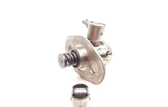 Mini Clubman F54 Fuel injection high pressure pump 7636881