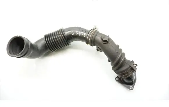 Toyota Urban Cruiser (XP110) Air intake hose/pipe 17882-33010 17881-33070