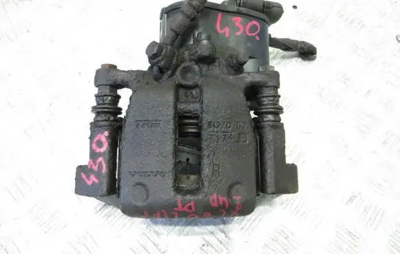 Rear brake caliper