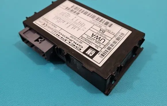 Opel Antara Central body control module 13304018 IMPRK1440434