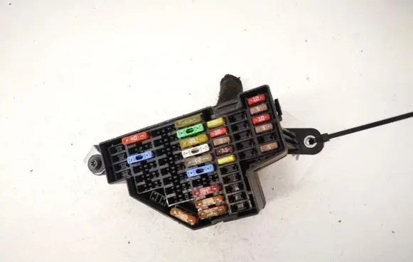 Skoda Octavia Mk2 (1Z) Fuse box set