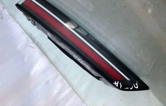 Opel Astra L Tailgate rear/tail lights 9839325480